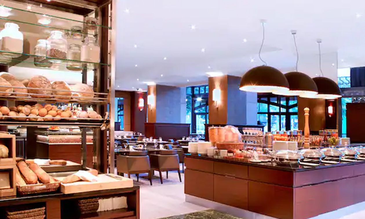 Blend 32 By Hilton Antwerp Old Town