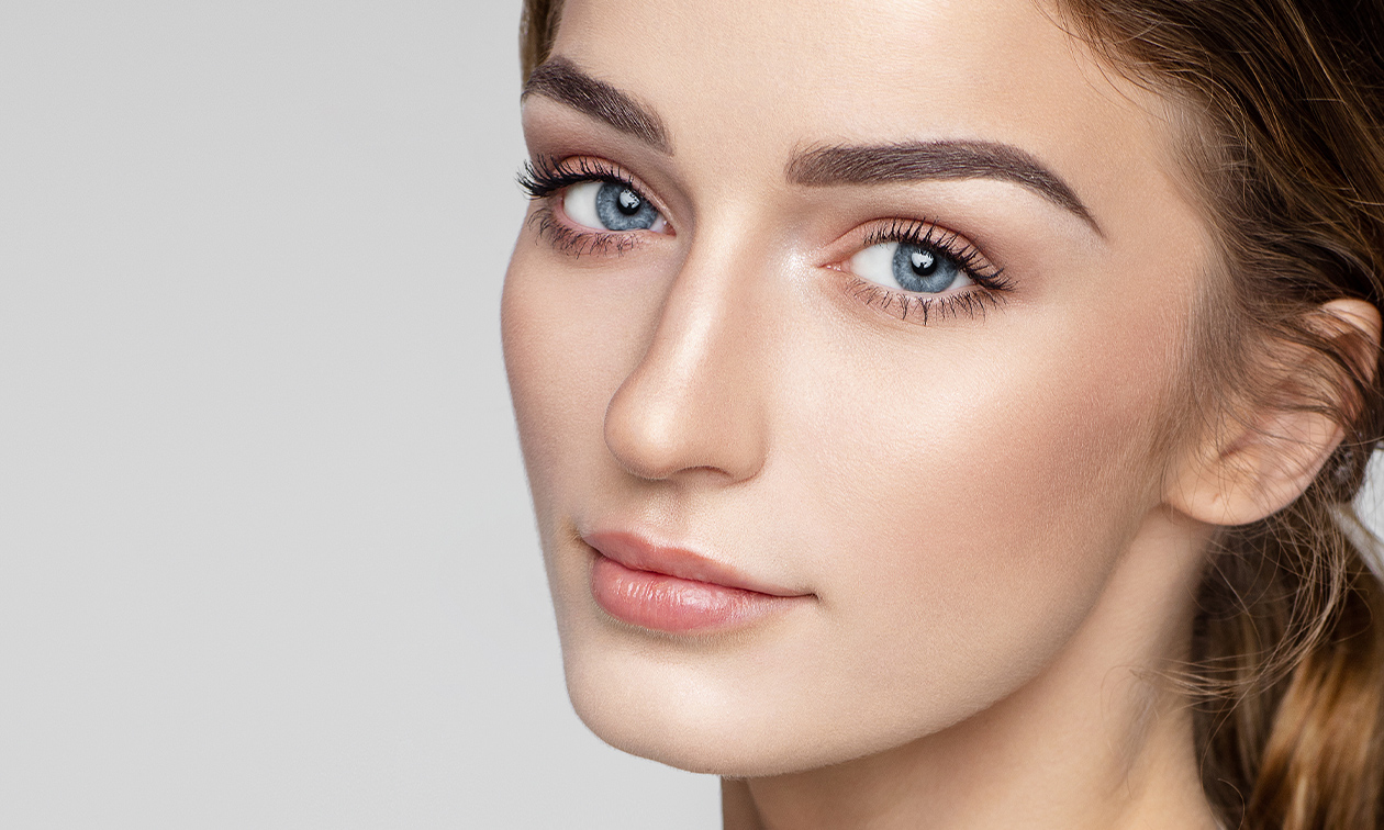 Cosmetics Studio 038