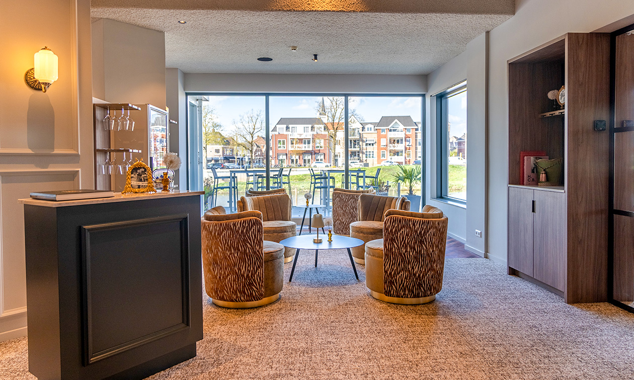 De Zon Hotel & Restaurant by Flow