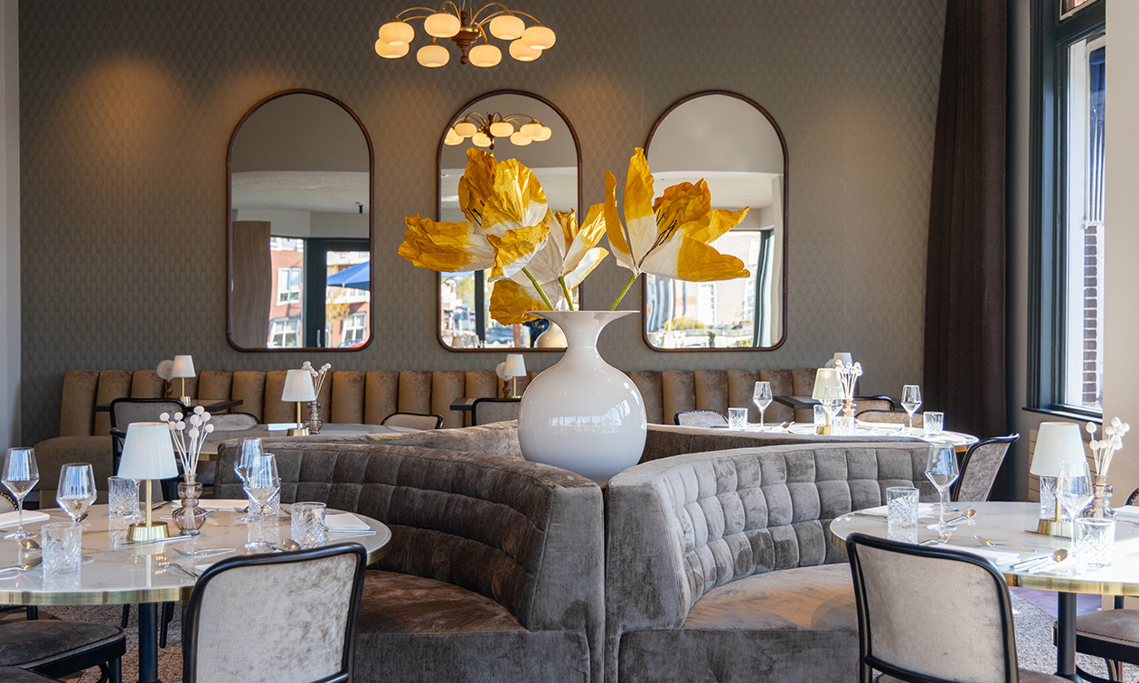 De Zon Hotel & Restaurant by Flow