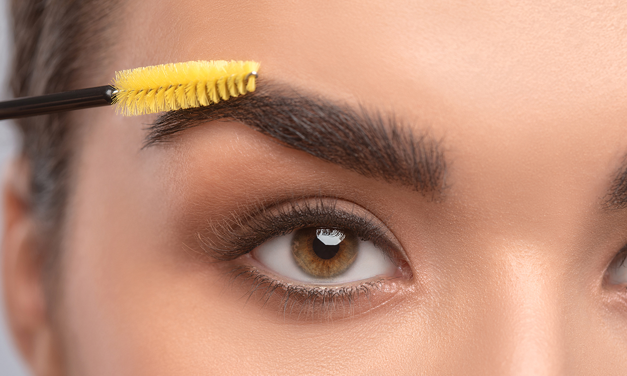 Fabulous Brows & Lashes By Riekie