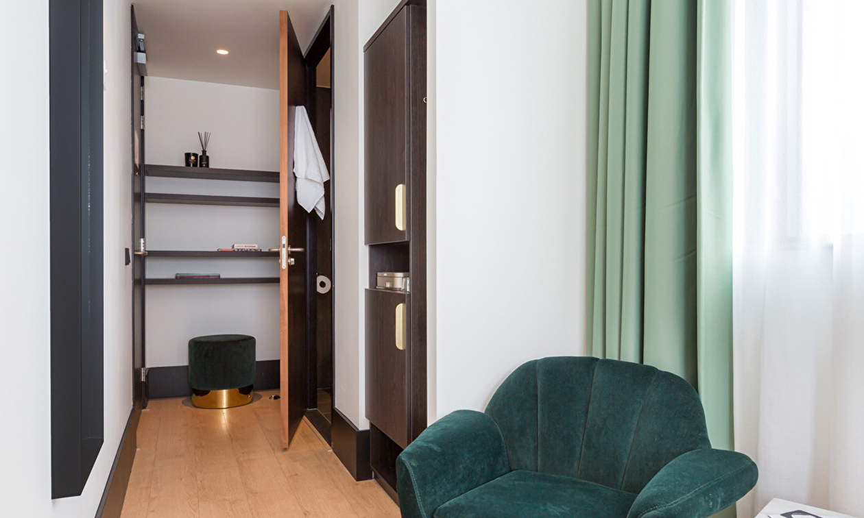 The James Hotel