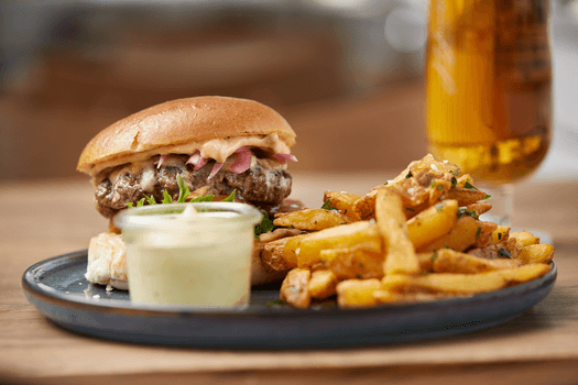 Burgermenu hos Hotel Marina
