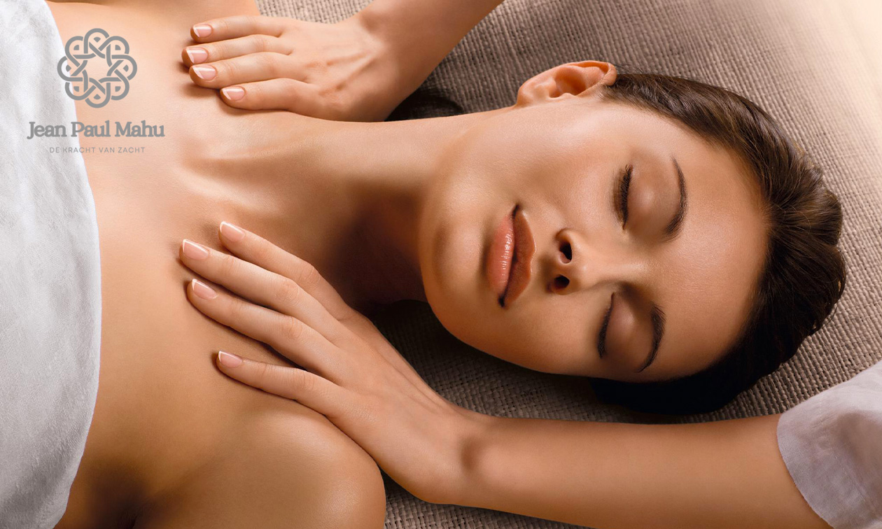 Rug-, nek- en schoudermassage (60 min) of ontspanningsmassage (90 min)