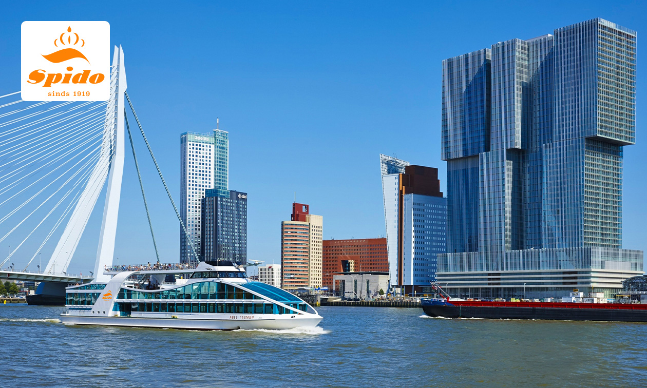 Havenrondvaart in Rotterdam incl. audiogids (75 min)