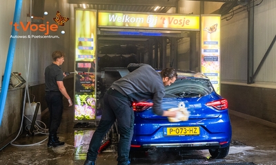 Uitgebreide autowasbeurt